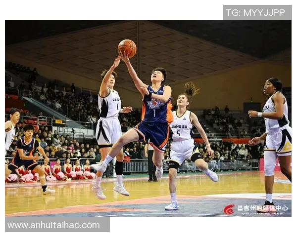 江苏南钢迎战广州球队全力争胜期待精彩对决展现篮球魅力与团队精神